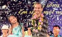 尼克·武伊契奇（Nick Vujicic）第三次重返越南